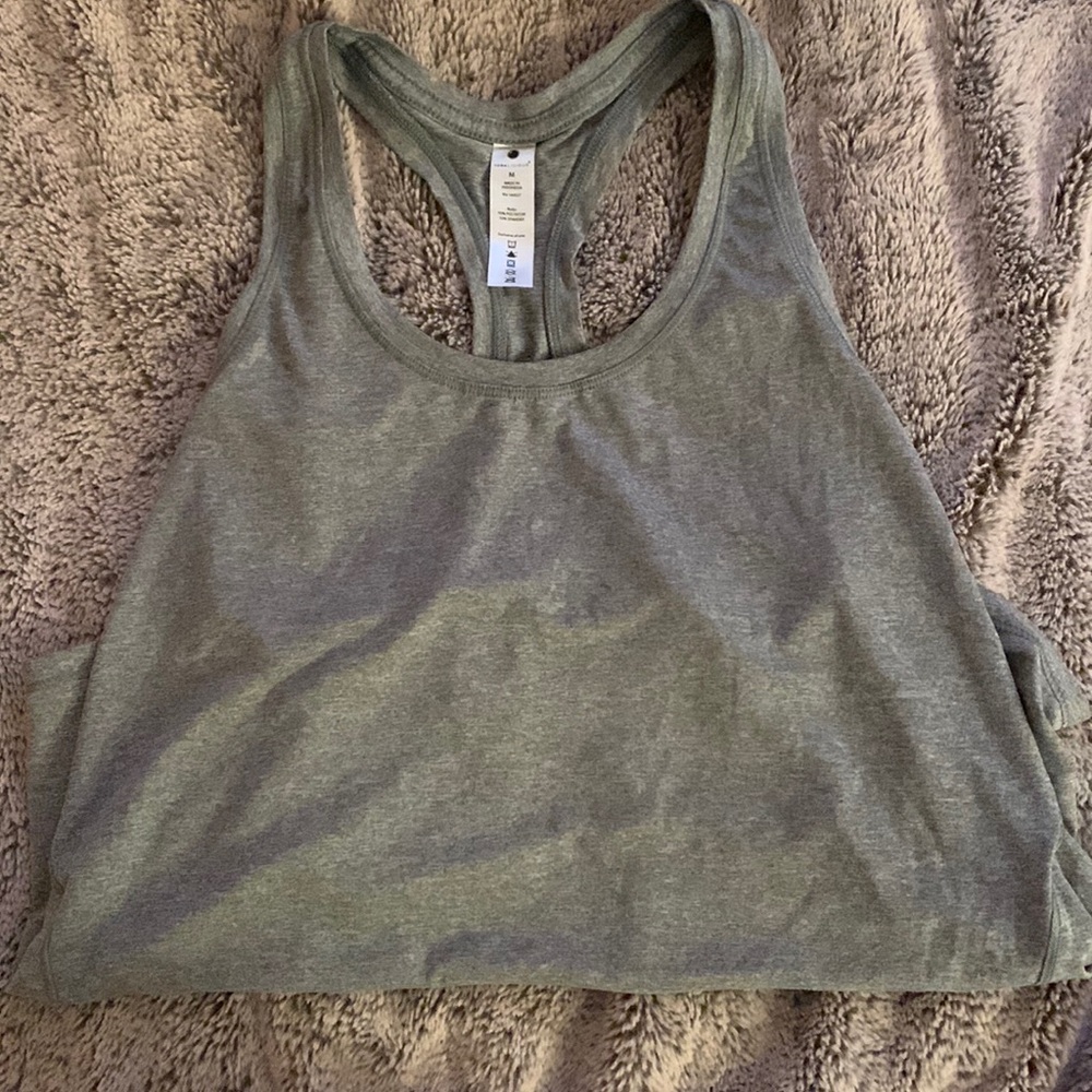 Workout tank top